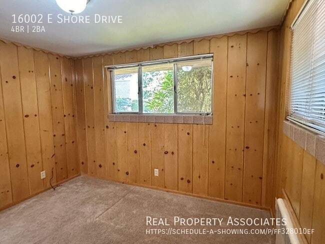Building Photo - 16002 E Shore Dr