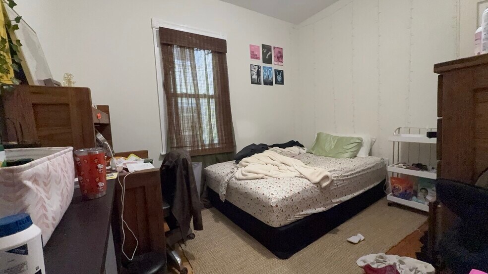 Building Photo - 26 Darling St