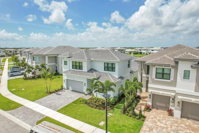 Building Photo - 13072 Feathering Wy