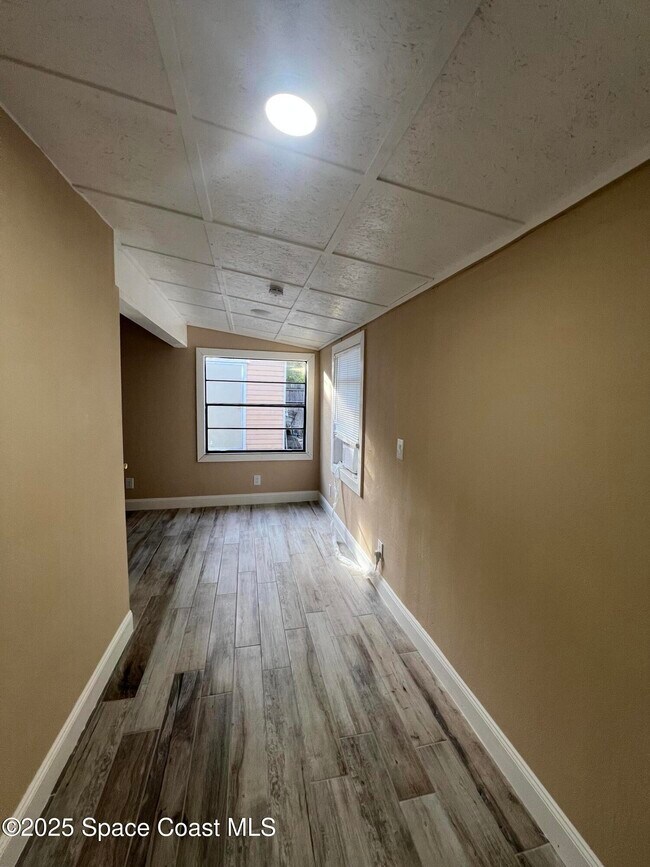 Building Photo - 1616 Terrace St