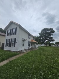 Building Photo - 64 Wilwood Ave