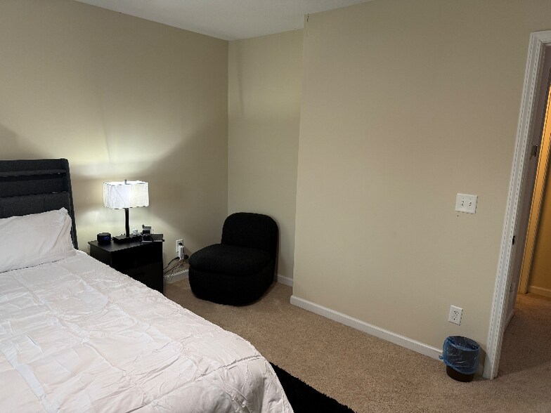 Building Photo - 1058 Rabon Pond Dr