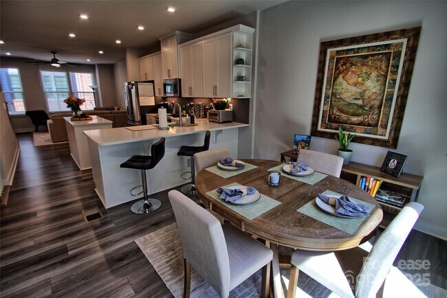 Building Photo - 3014 Terroir Ln