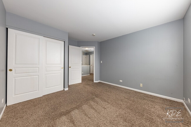 Building Photo - 603 Conservatory Ln