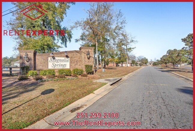 Building Photo - 2599 Cedarwood St