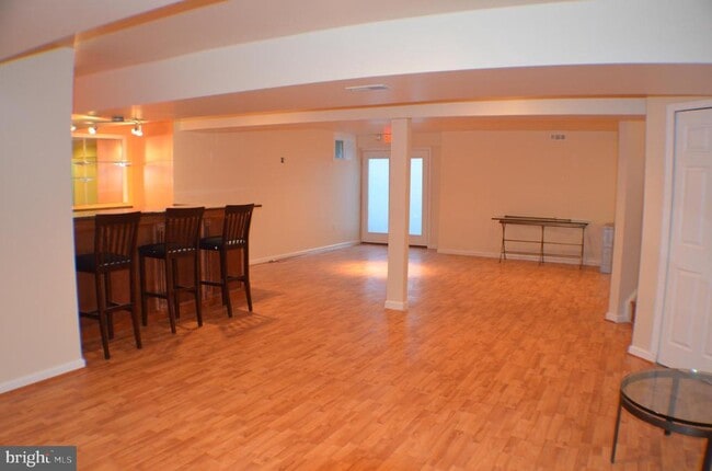 Building Photo - 11818 Tregiovo Pl