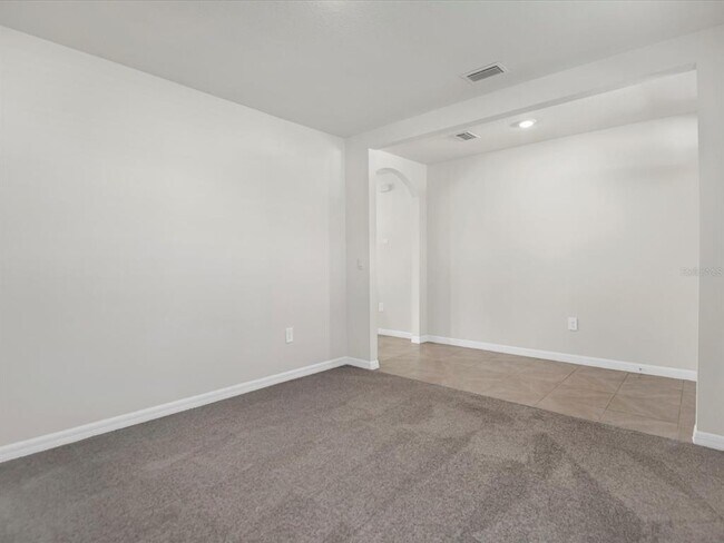 Building Photo - 12537 Night View Dr