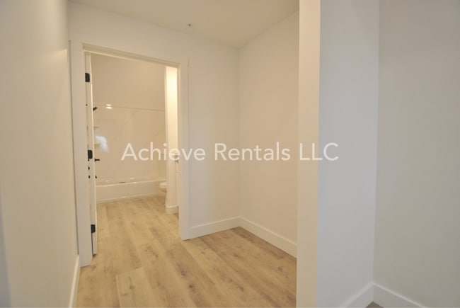 Building Photo - Westfield Lofts - Bay 2