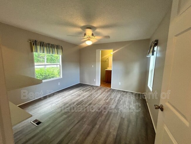 Building Photo - 8805 Jen Rue Lane