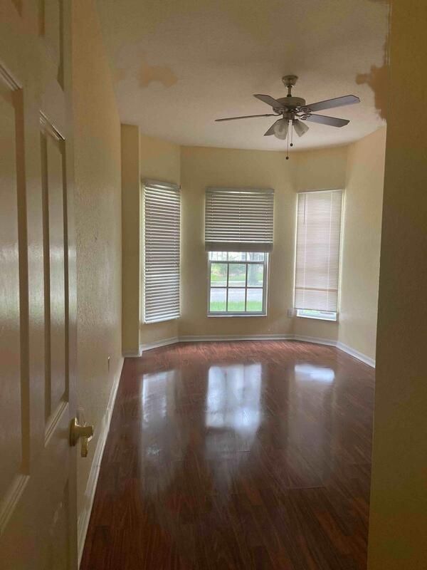 Building Photo - 7830 St Andrews Cir