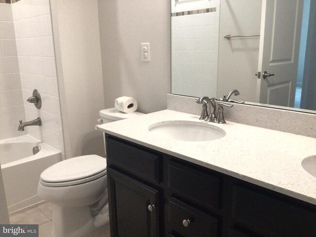 Building Photo - 24903 Dahlia Manor Pl