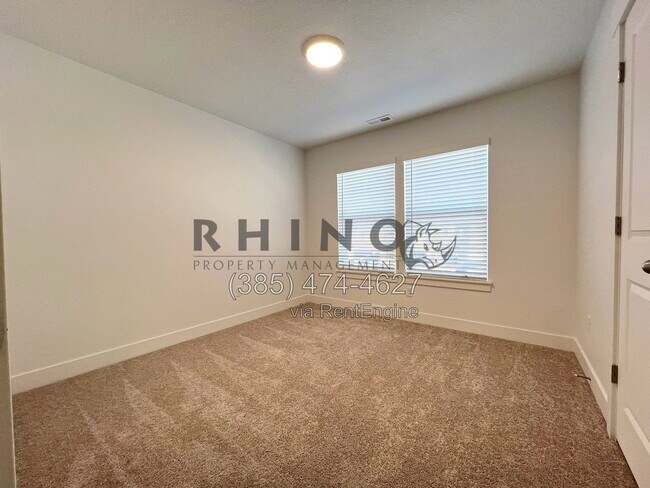 Building Photo - 1668 N 840 W