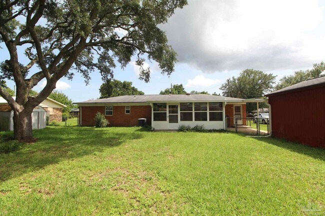 Building Photo - 7190 Pennington Dr