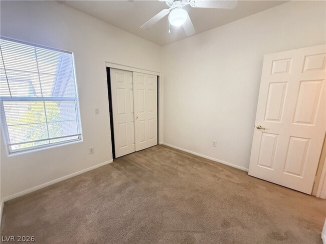 Building Photo - 3915 Legend Hills St