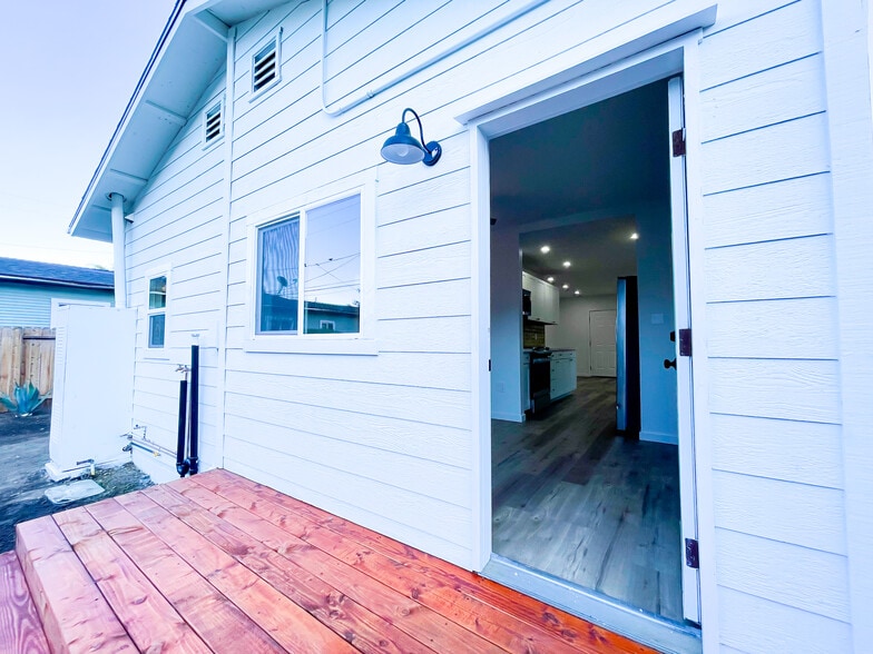 Backyard - 162 Comstock Dr