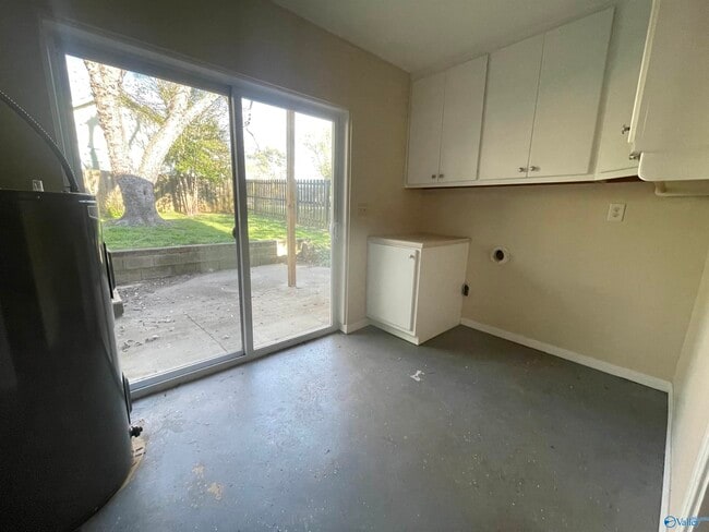 Building Photo - 7735 Mallard Rd SW