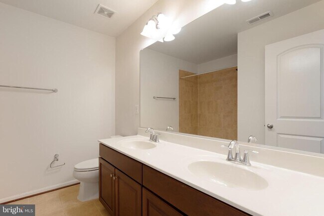Building Photo - 22672 Flowing Spring Square