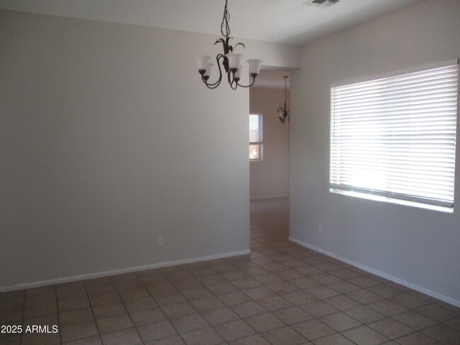 Building Photo - 3534 W Rushmore Dr