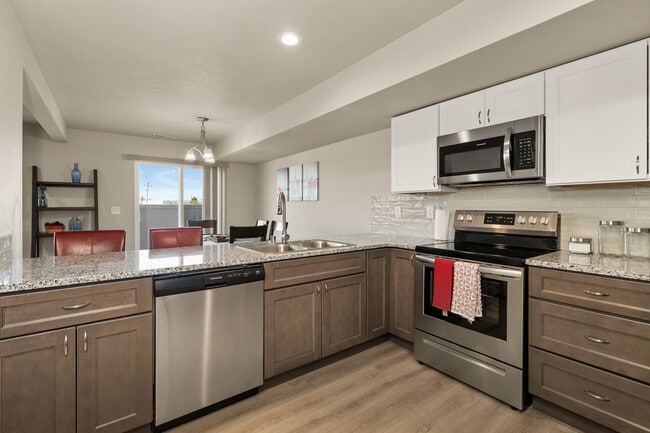 Kitchen - 7227 E Pacific Way