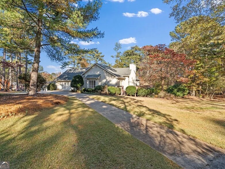 Building Photo - 7064 Brigade Ct