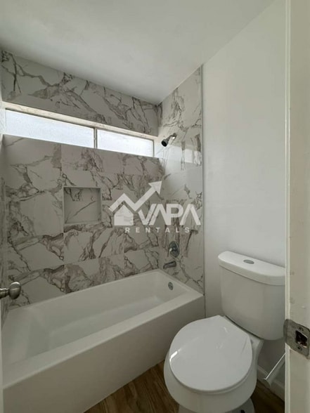 Building Photo - 13207 La Ventana St