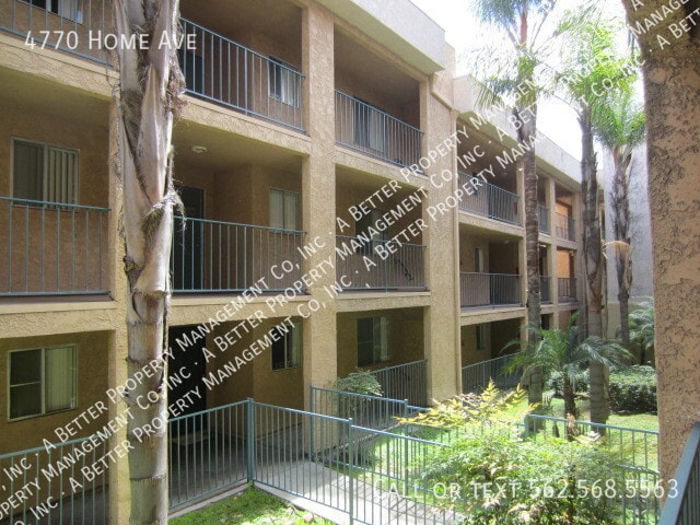 Building Photo - 4770 Home Ave