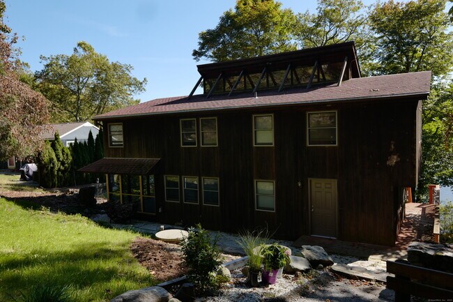 Primary Photo - 12 Sage Rd