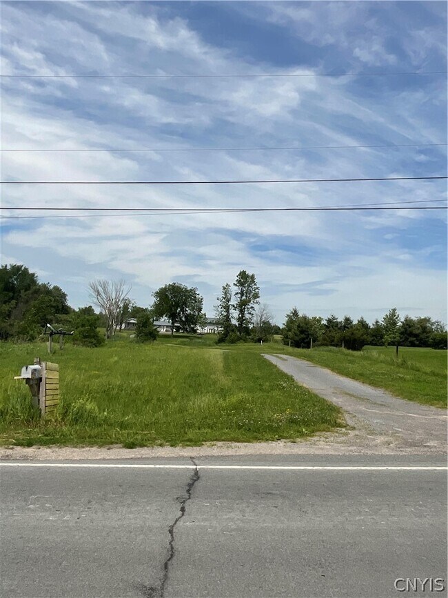 Building Photo - 29841 US-20
