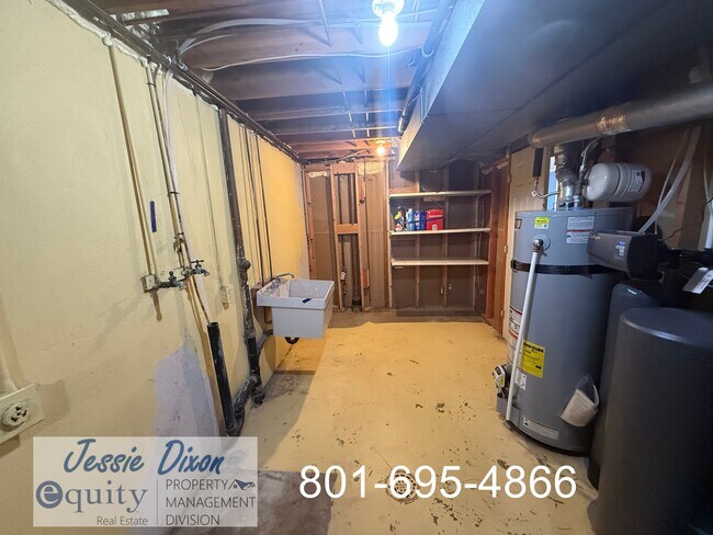 Building Photo - 2462 W 4750 S