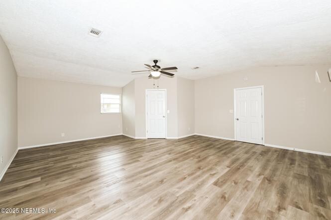 Building Photo - 10198 Luana Dr N