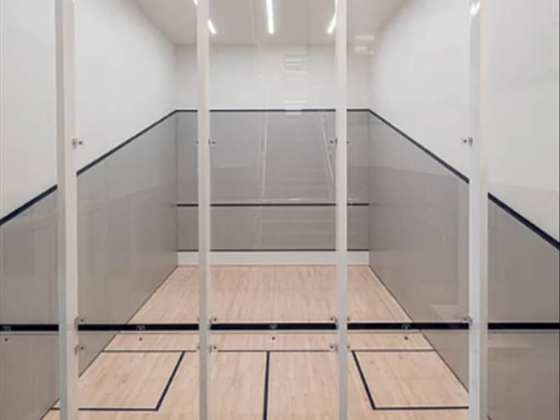 Building Photo - 400 W 61st St