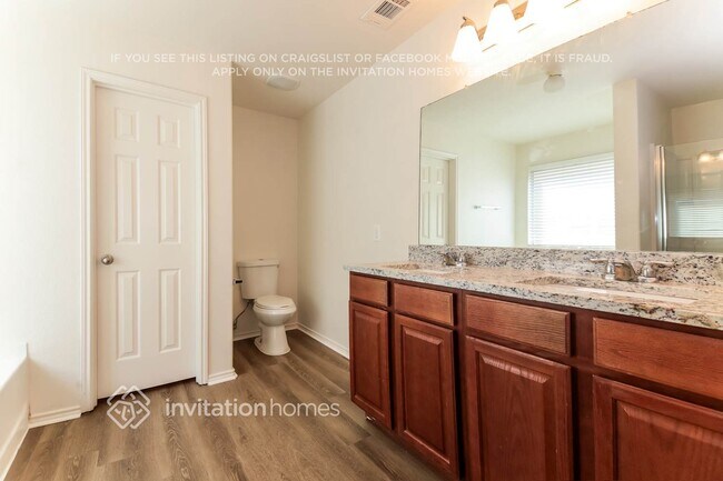 Building Photo - 4517 Dogwood Dr