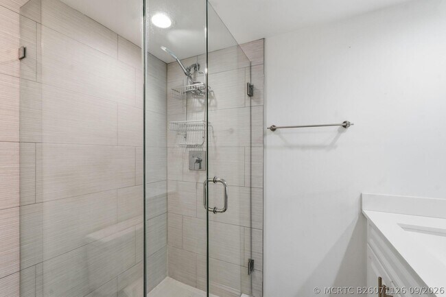Building Photo - 236 Charter Way