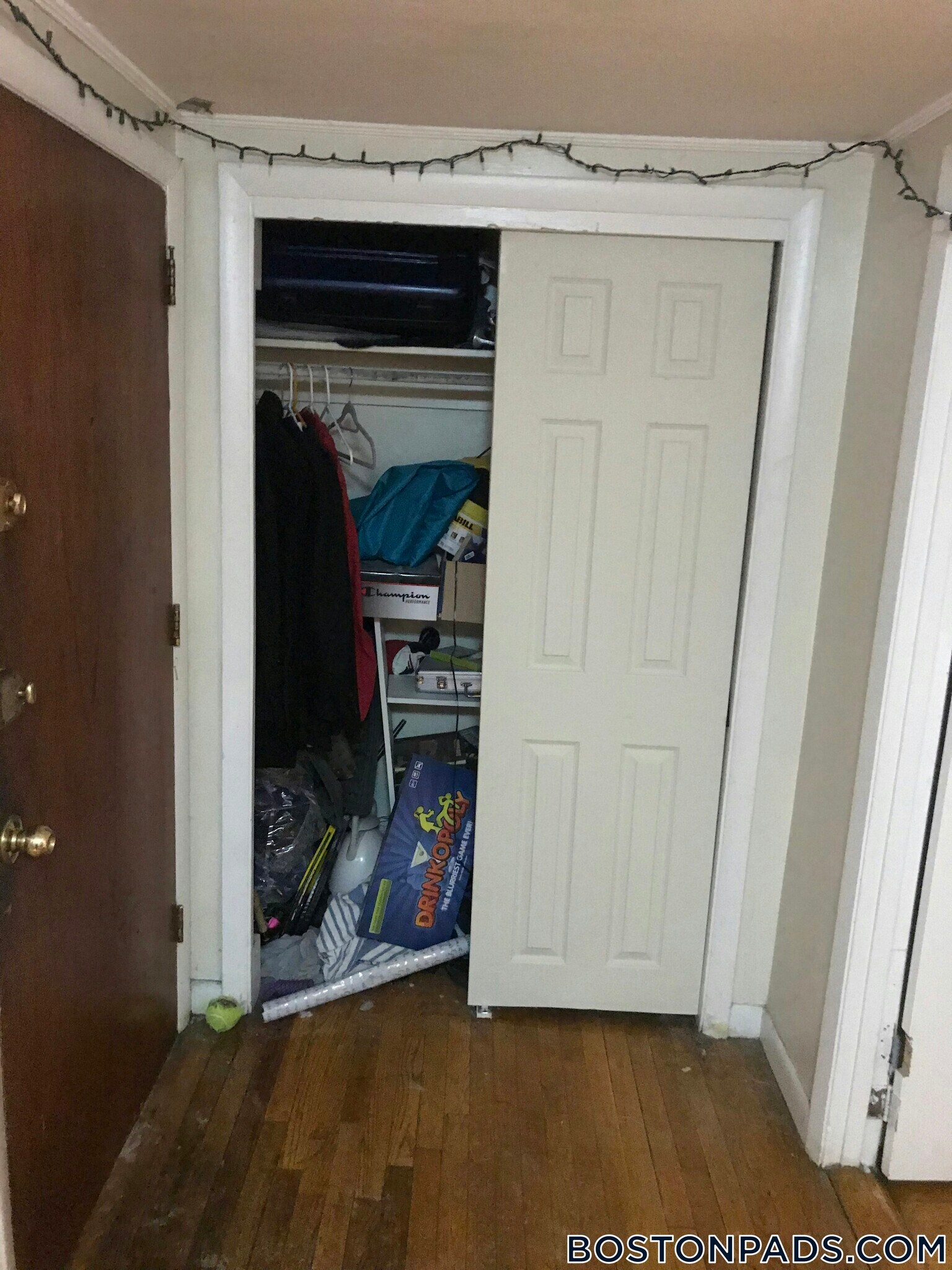 Building Photo - 126 Warren St