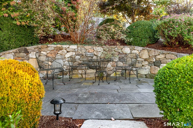 Building Photo - 76 North St