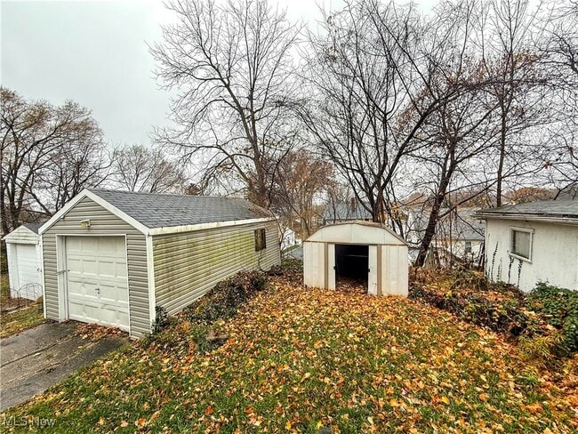 Building Photo - 1206 Pitkin Ave