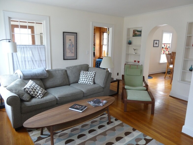 Living Room - 2001 Waite Ave