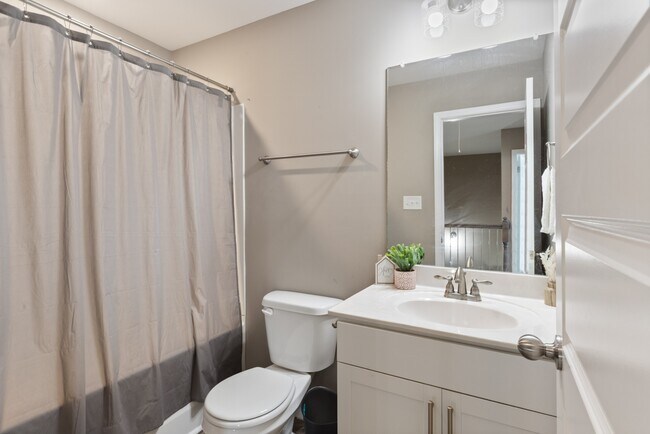 Building Photo - 200 Waterwheel Cir