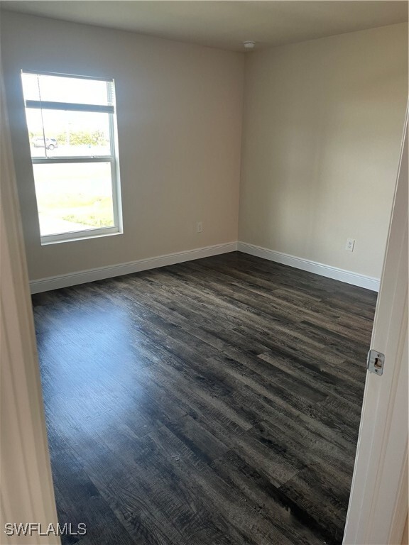 Building Photo - 9029 S Indio Cir