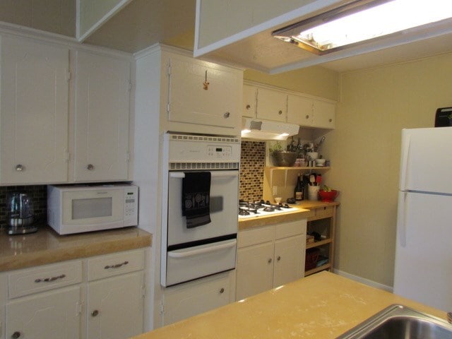 Building Photo - 1709 Gardenia Dr