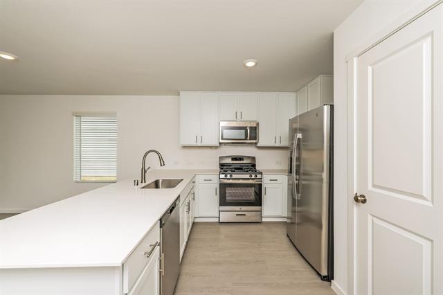 Building Photo - 2705 Mistwood Dr
