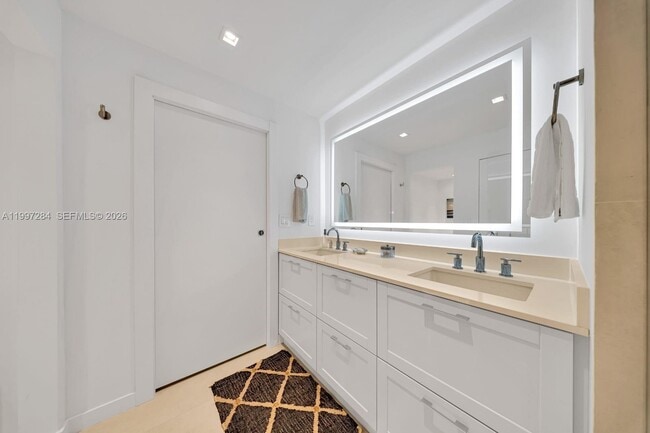 Building Photo - 199 Ocean Ln Dr