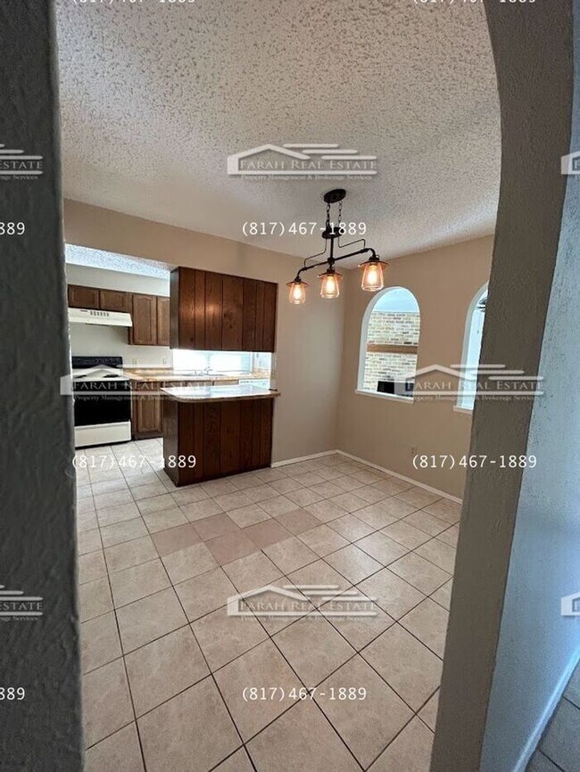 Building Photo - 3/2 in Arlington, Available Now!