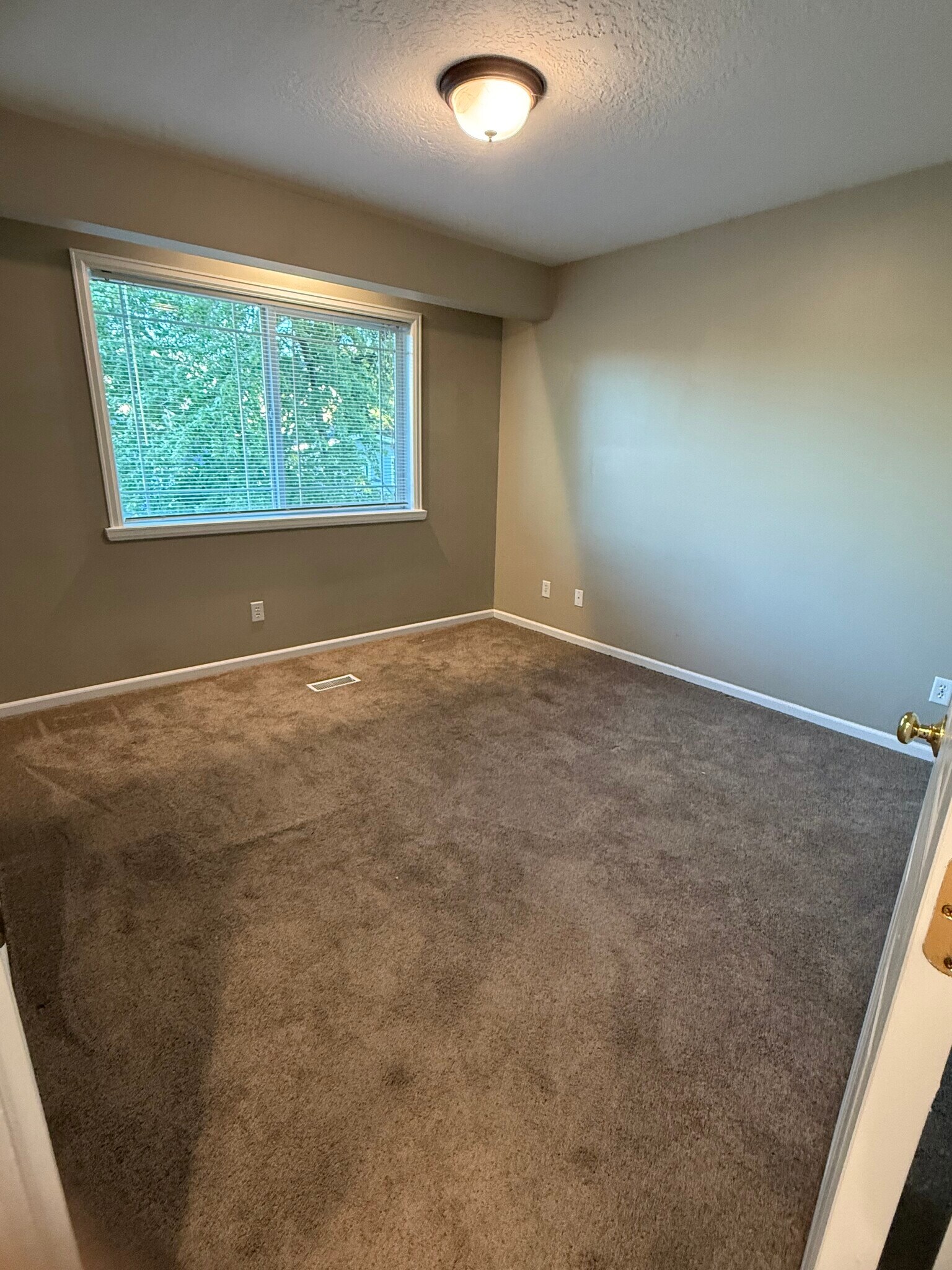 Building Photo - 7782 S Chad Heights Ln