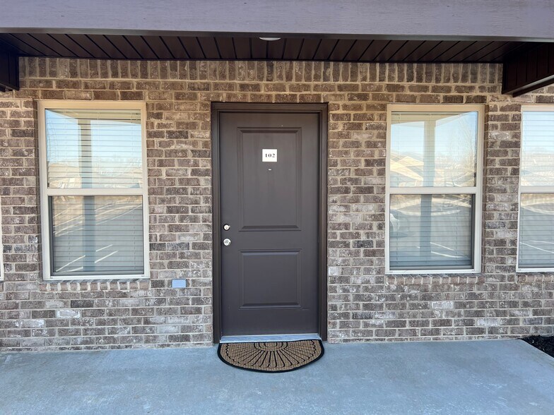 Building Photo - 4210 Chisholm Rd