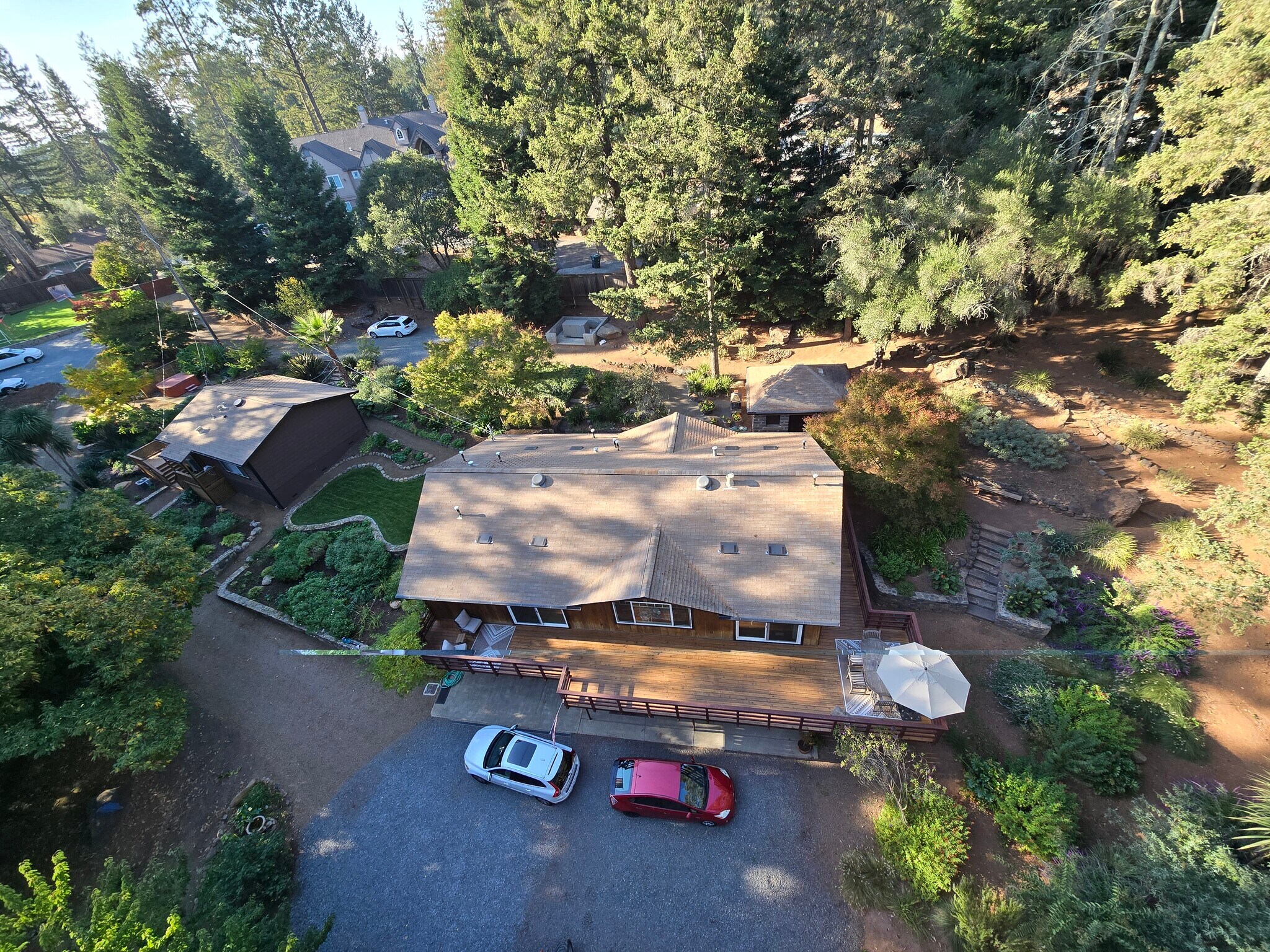 Building Photo - 5200 Montecito Ave