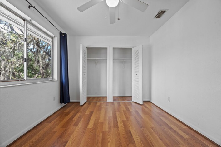 Building Photo - 130 Kristi Ann Ct