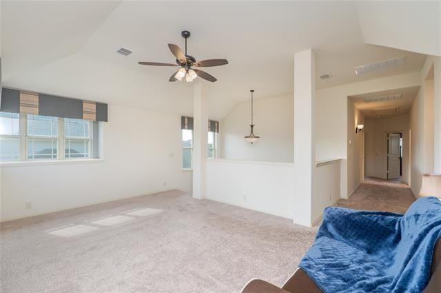 Building Photo - 205 Oakcrest Dr