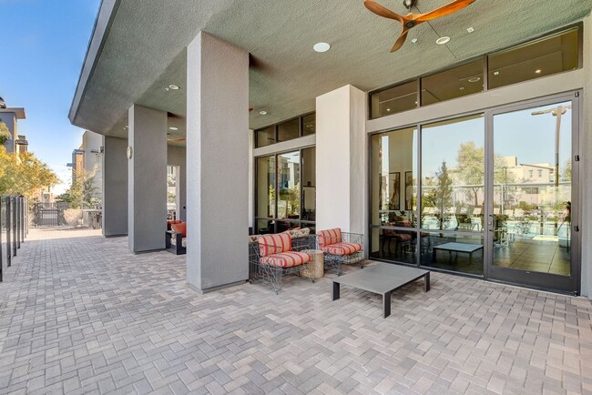 Building Photo - MOUNTAIN VIEW SUMMERLIN CONDO IN GATED COM...