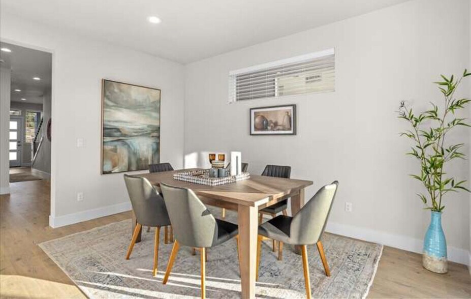 Building Photo - 13911 SW 172nd Ave